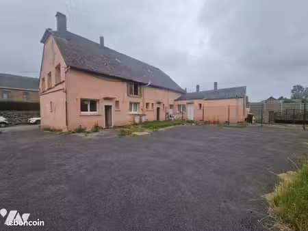 immeuble 205 m² la neuville les dorengt