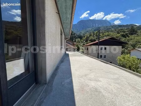 immeuble 780 m² scionzier