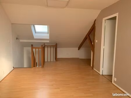 local commercial beaufort -en-vallée (coworking)