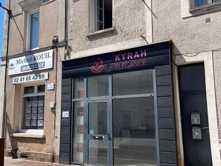 local avec vitrine – rue nationale à cholet