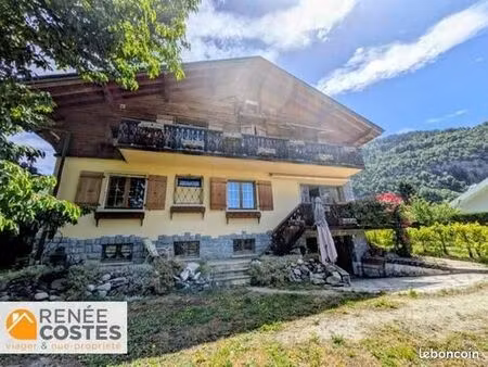 propriété en viager 7 pièces 205 m²