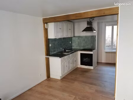 ? charmante maison rénovée avec goût – 45 m² – secteur calme à lillers