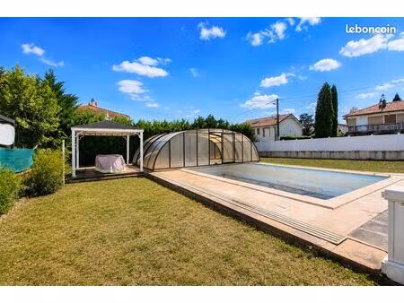 maison 6 pièces 132 m²