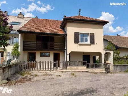 maison 150 m² belmont luthezieu