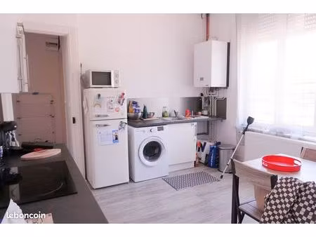 appartement 3 pièces 64 m²