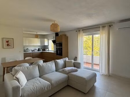 appartement t3 château-arnoux