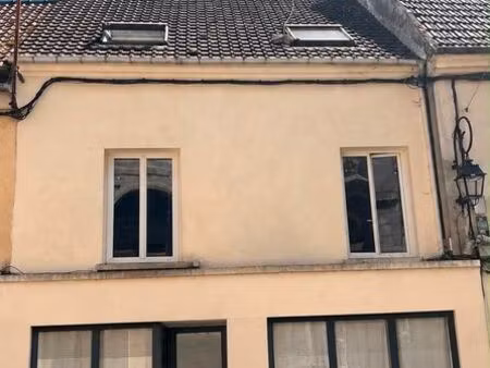 immeuble de caractère - commerce + duplex + terrasse - fort potentiel d'investissement