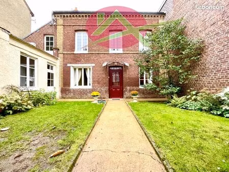 maison 5 pièces 115 m²