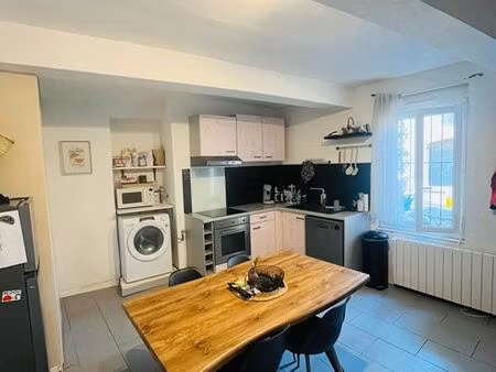 maison de village 60 m2