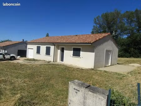 villa t5 de 103 m² brousse