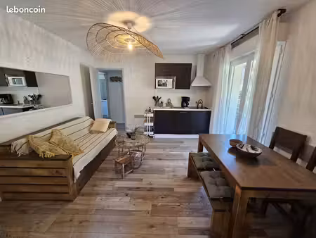 appartement de 30m2 a louer face au lac d'aureilhan