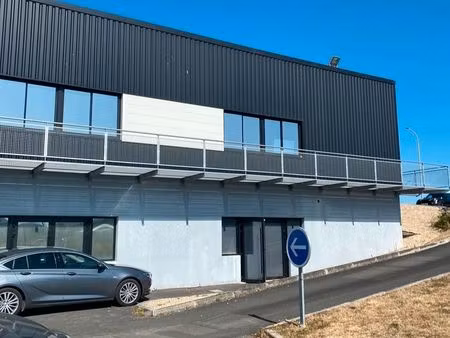 local commercial - chasseneuil-du-poitou - 130 m²