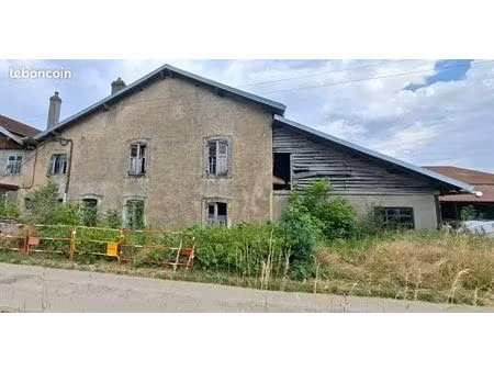 • maison - 7 pièces - 120 m²