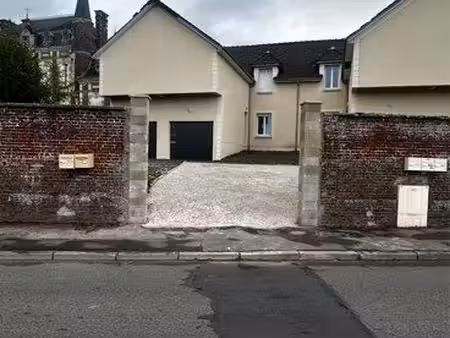 à vendre maison 100m2 situé au centre-ville
