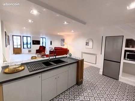 maison de ville 6 pièces 147 m²
