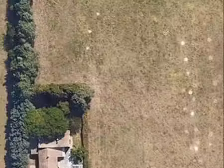 terrain agricole avec eau et électricité