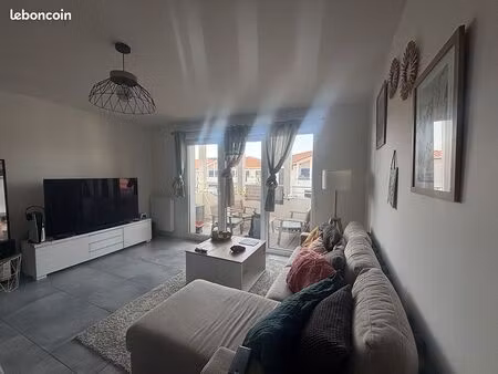 appartement 3 pièces 63 m²