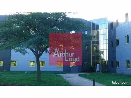 bureaux 280 m²