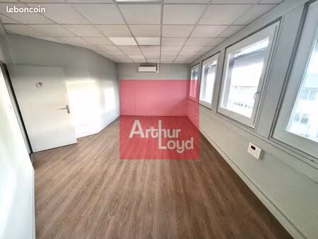 bureaux 240 m²