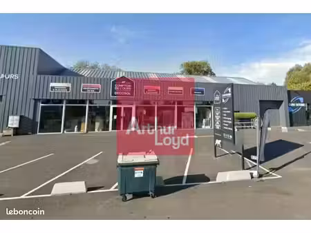 local commercial 450 m²
