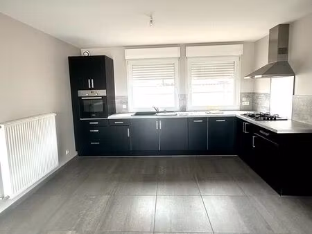 4 pièces . 90m² . beaumetz lès loges