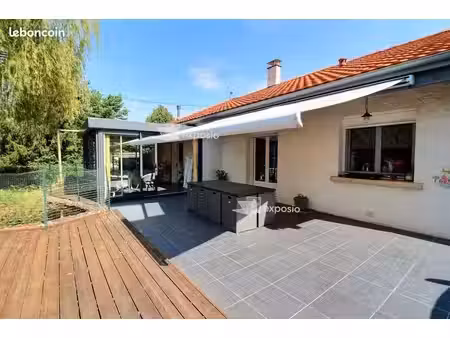 maison 5 pièces 104 m²