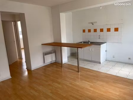 appartement rdc t3 centre crouy 50m2