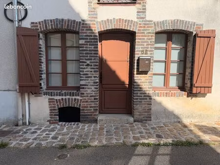 studio meublé