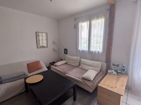 location t3 meublé proche chu