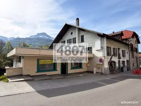 appartement 17 pièces 400 m²