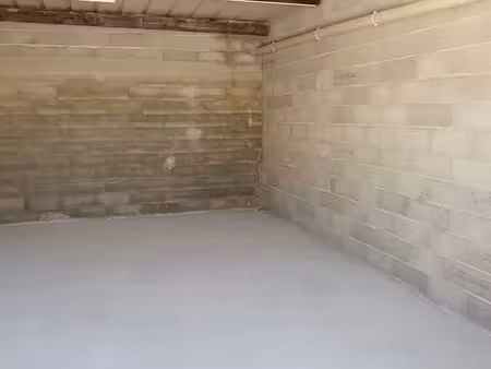 location garage 38 m2