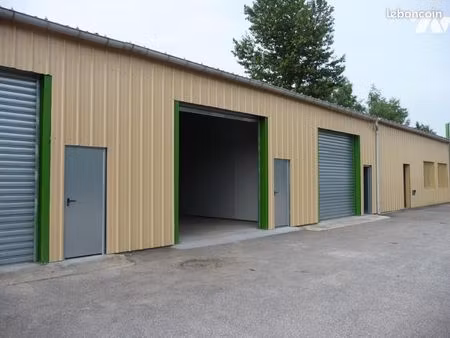 local divers 80 m² cuinchy