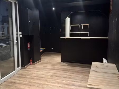 local commercial ou bureau