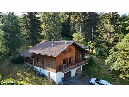 chalet 7 pièces 270 m²