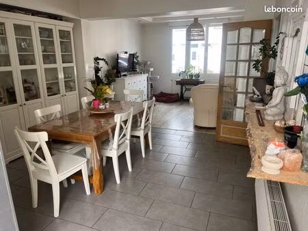 maison 4 pièces  118 m2