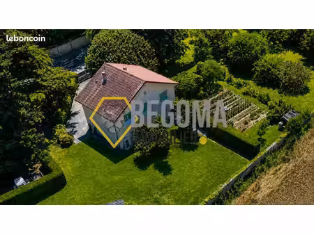 maison 3 pièces 134 m²