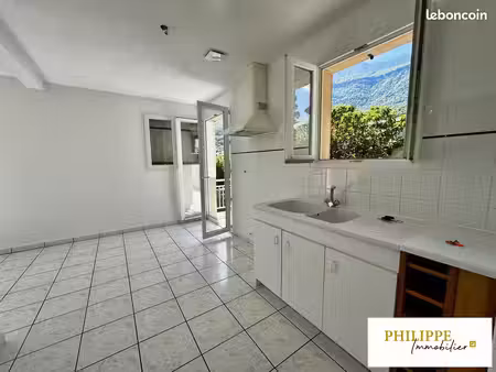 duplex 5 pièces 96 m²