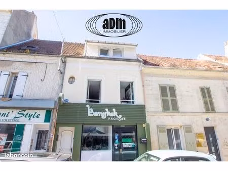 immeuble 136 m² meaux