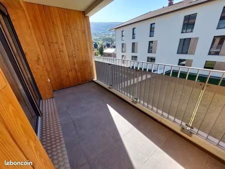 appartement 4 pièces 84 m²