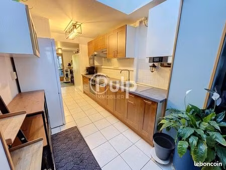 maison de ville 6 pièces 112 m²