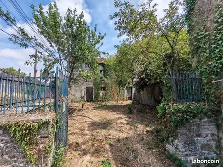 maison à rénover avec fort potentiel d'agrandissement