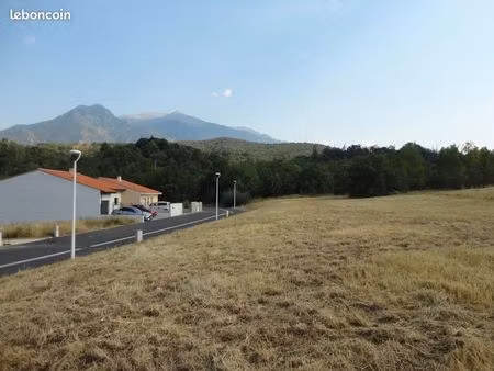 terrain 1 230 m² prades