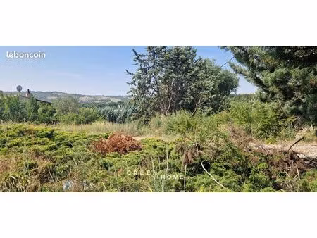 terrain 797 m² pierrevert