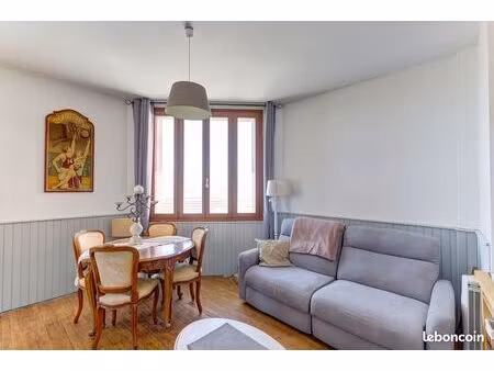 immeuble 5 pièces 100 m²