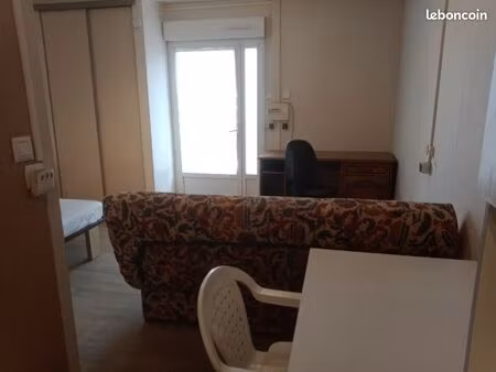 studio meublé 25m² à5mn chu et fac à 540 compris edf eau et chauffage libre 01/08