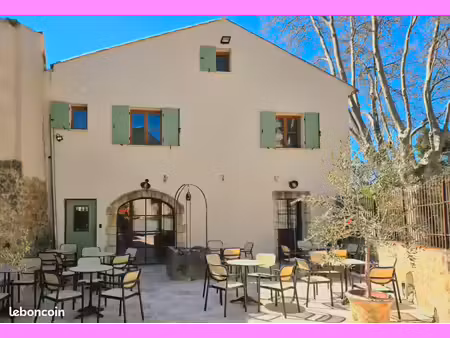 local commercial équipé – pâtisserie  salon de thé  restaurant – cucuron (luberon)