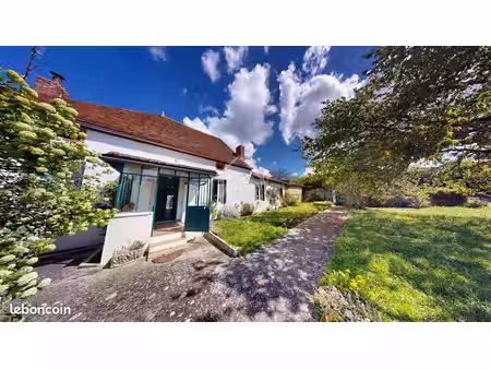maison 5 pièces 136 m²