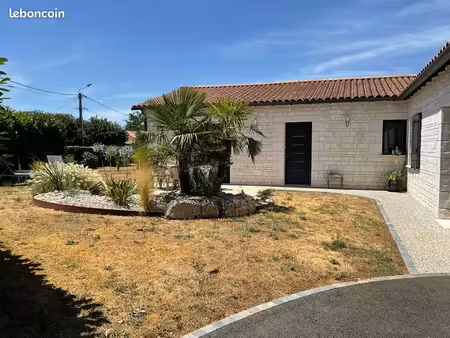 maison neuve 135 29 m2 et 39 31 m2 de garage