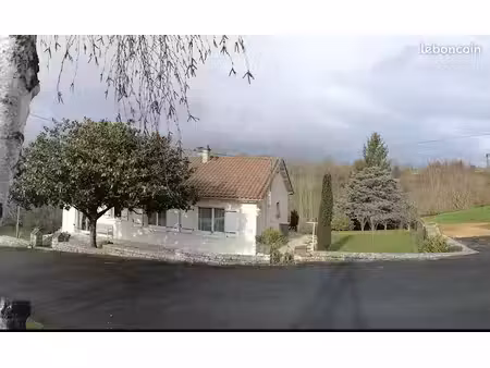 maison familiale 138m² (5 ch) – vue vallée-clim & pompe à chaleur – grand terrain 5500m²