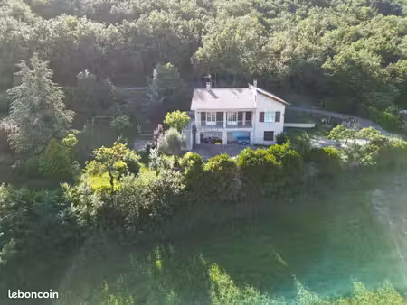 peaugres – maison avec vue panoramique sur les alpes – 122m²– terrain de 2 318 m² + un boi